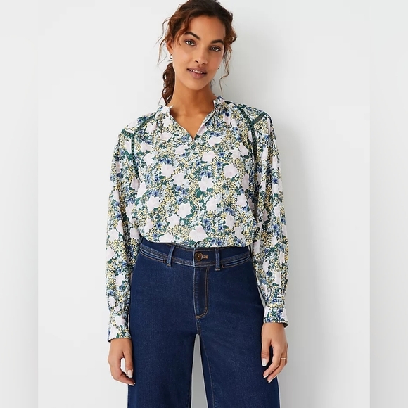 Ann taylor Floral Cutout Mock Neck Top size xs - Picture 1 of 11